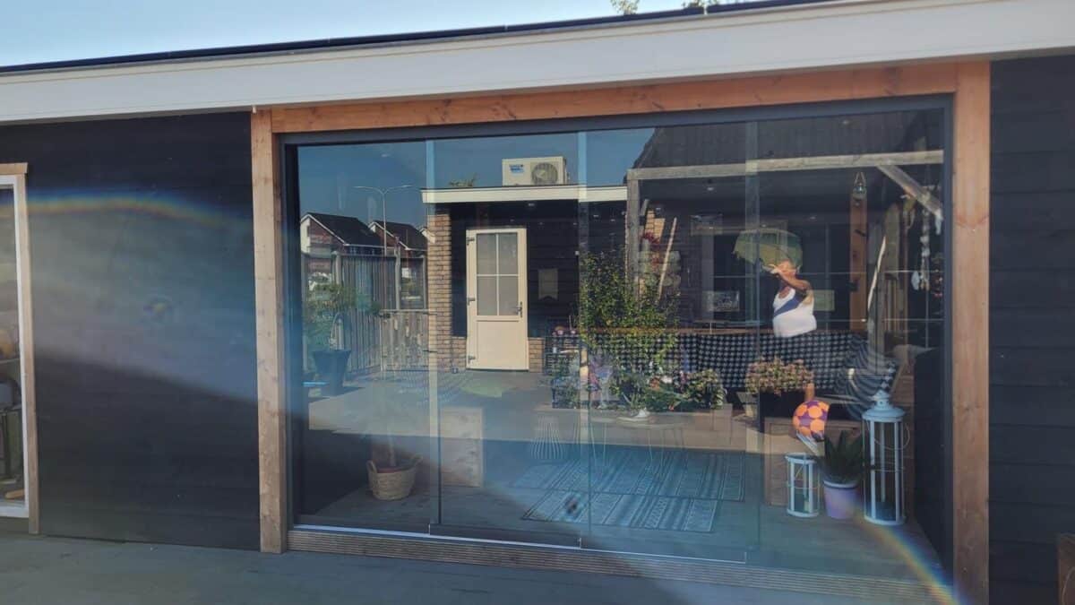 Glazen Schuifwand in 's-Hertogenbosch | Handelsonderneming Adriaans