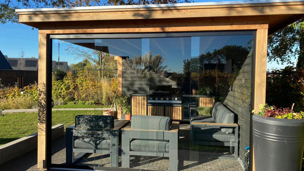 Glazen Schuifwand in Zwarte Ruiter Steenbergen