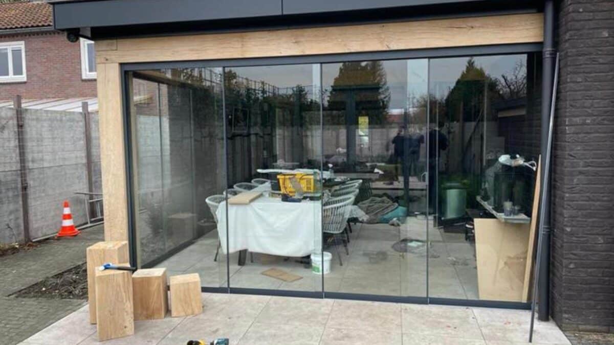 Glazen Schuifwand in Stiphout Helmond