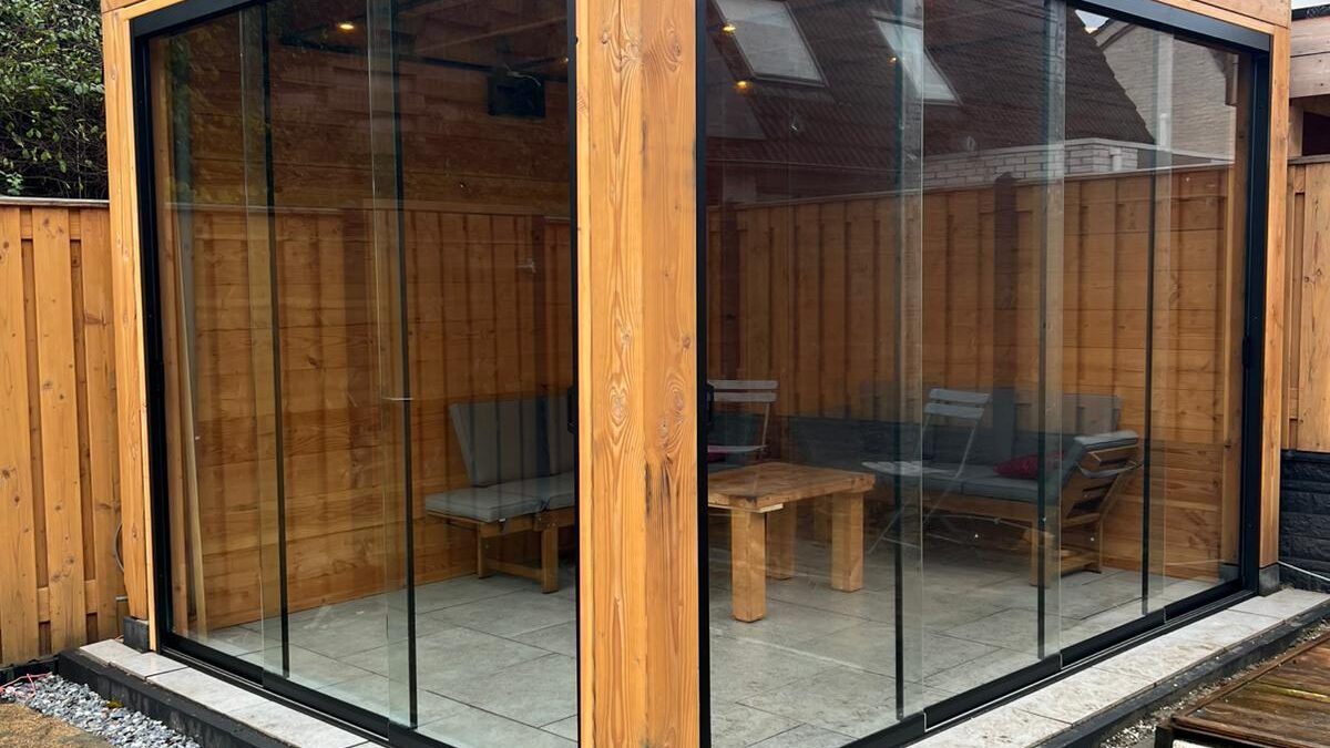 Glazen Schuifwand in Uden Maashorst